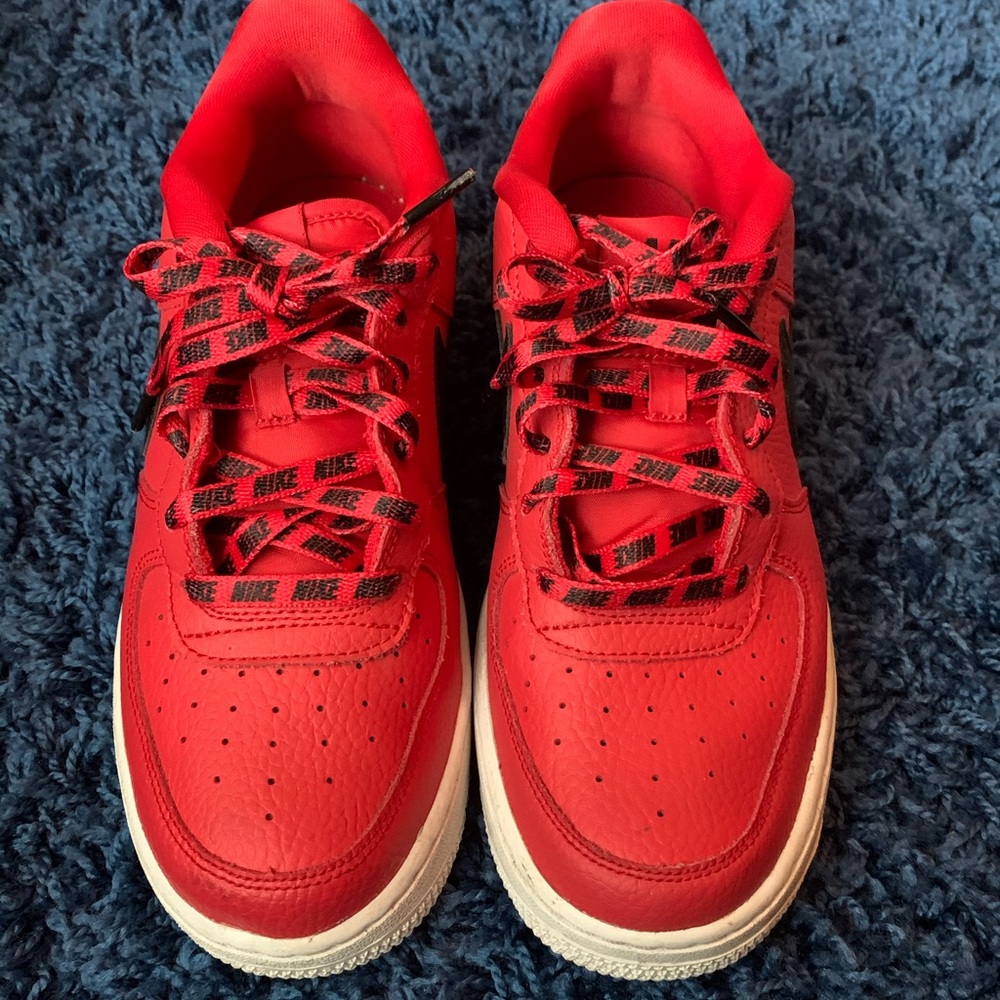Red Air Force 1s Size 7